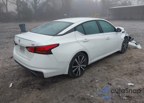 2019 Nissan Altima 2.5 Sr z USA, uszkodzony, nr VIN 1N4BL4CV3KC182556